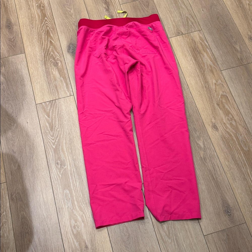 Figs Scrub Pants Shocking Pink size L - Picture 4 of 6